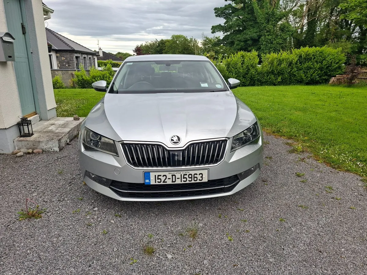 Skoda Superb 2015 - Image 2
