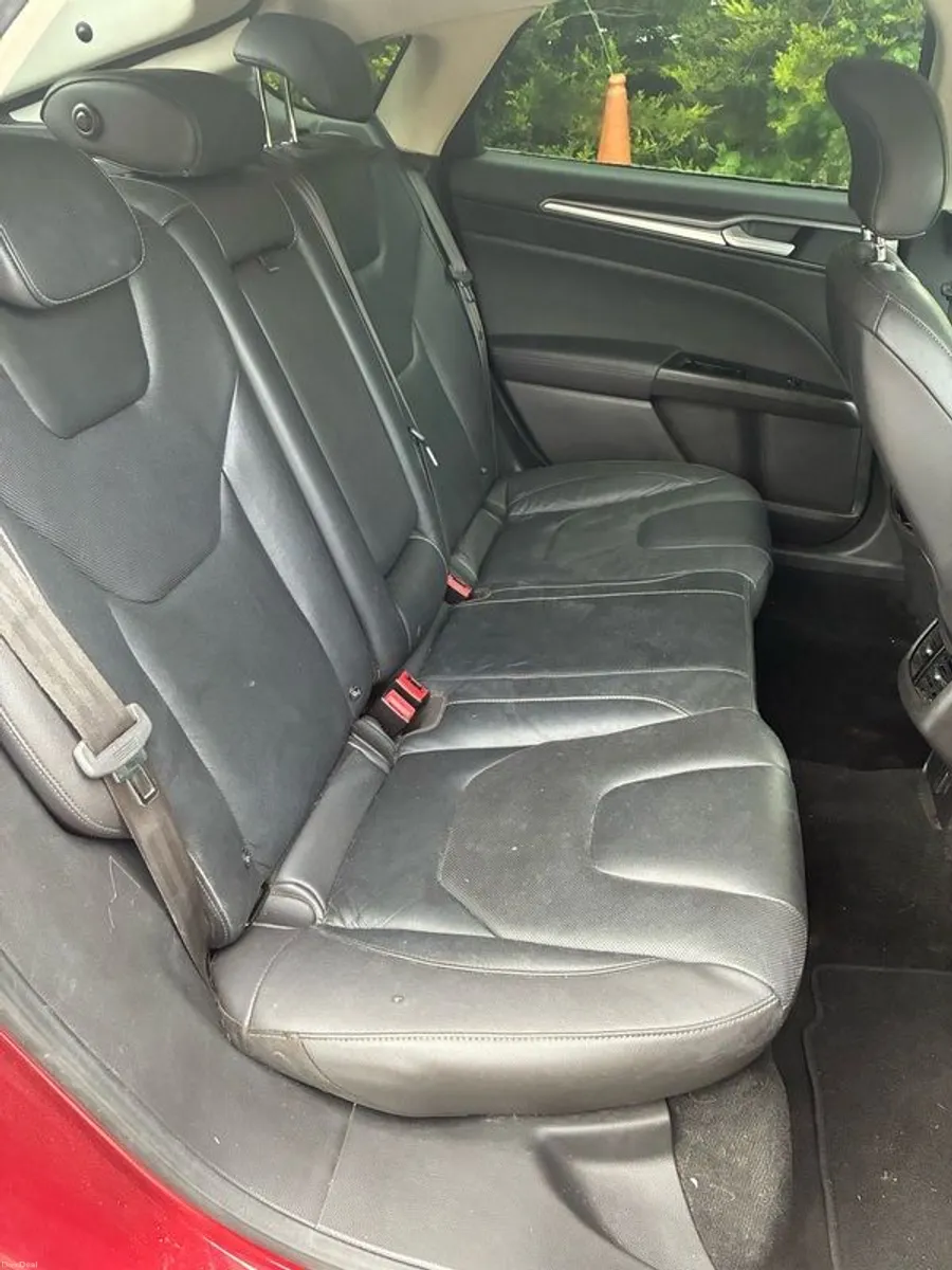 Ford Mondeo Titanium - Image 4