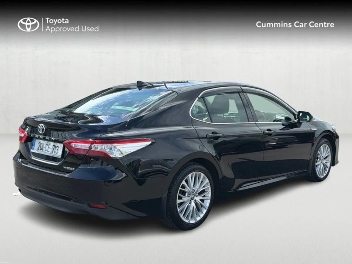 Toyota Camry HYBRID PLATINUM 4DR AUTO - Image 2