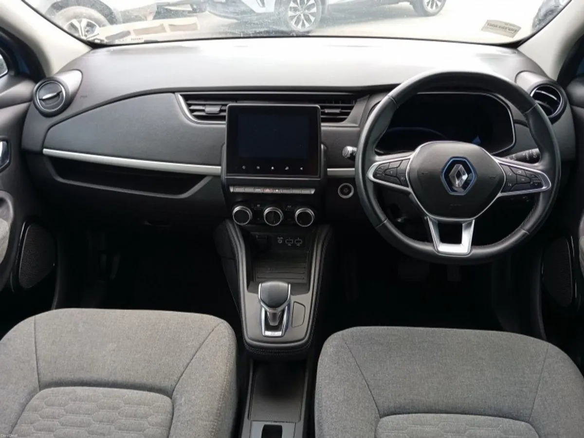 Renault Zoe R135 Z.E 50 Iconic CCS Rapid charge - Image 3