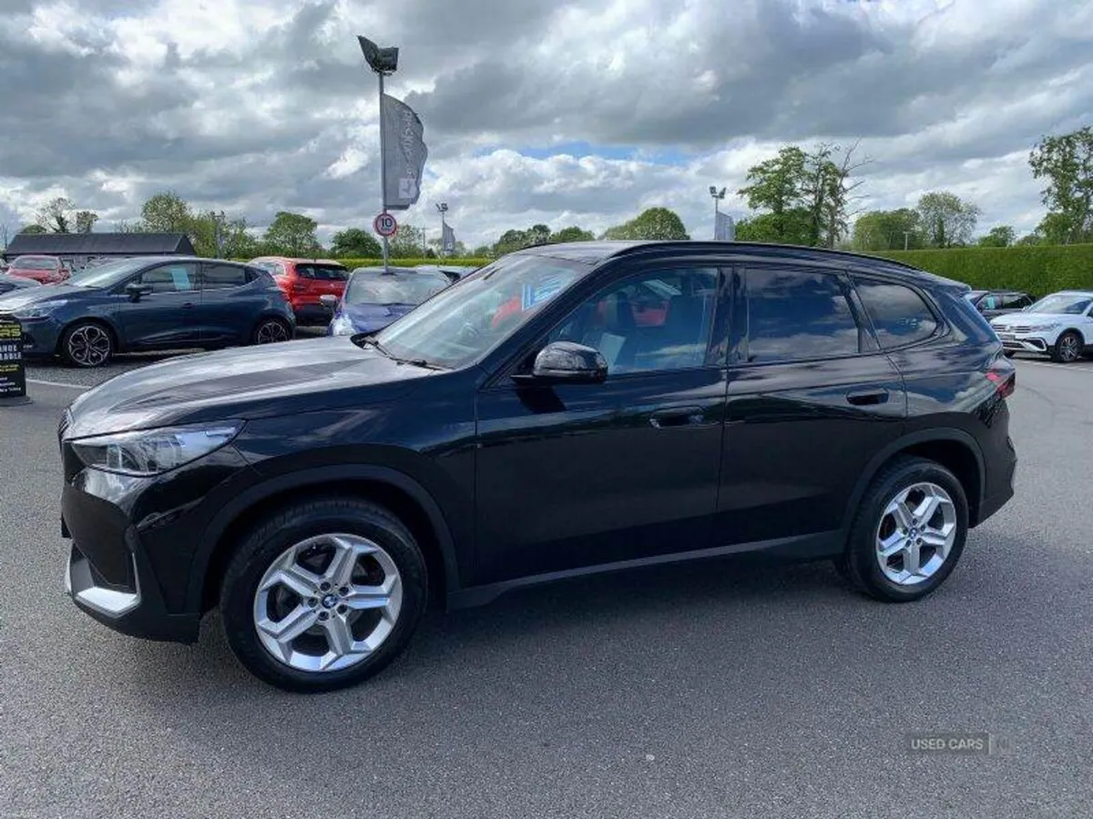 BMW X1 sDrive18d Sport Premier - Image 2
