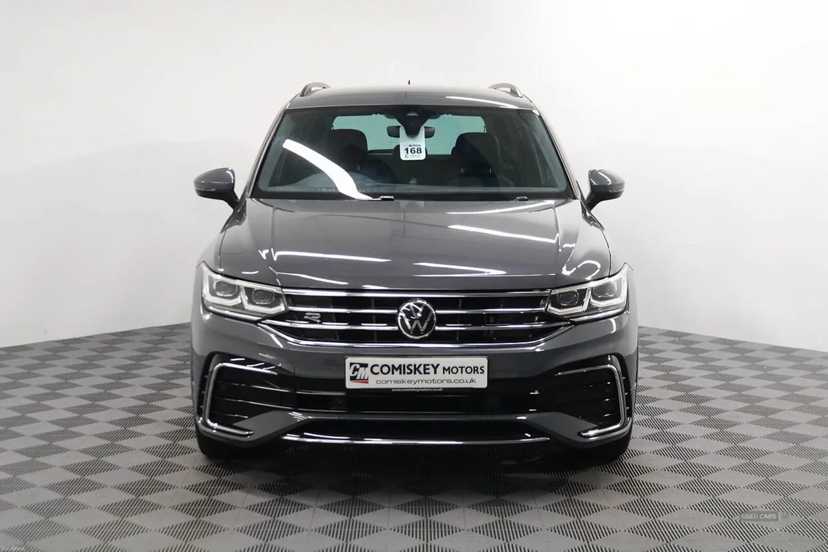 Volkswagen Tiguan TSI R-Line - Image 2