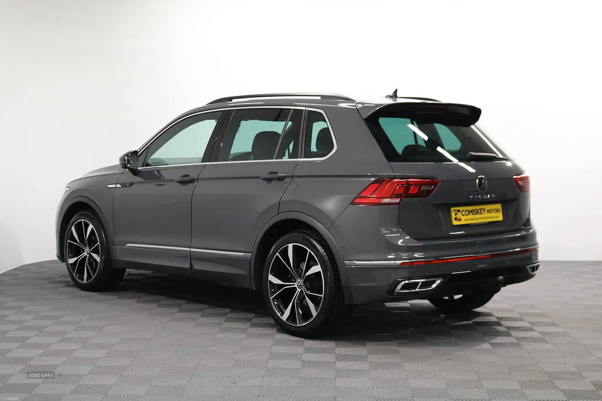 Volkswagen Tiguan TSI R-Line - Image 4