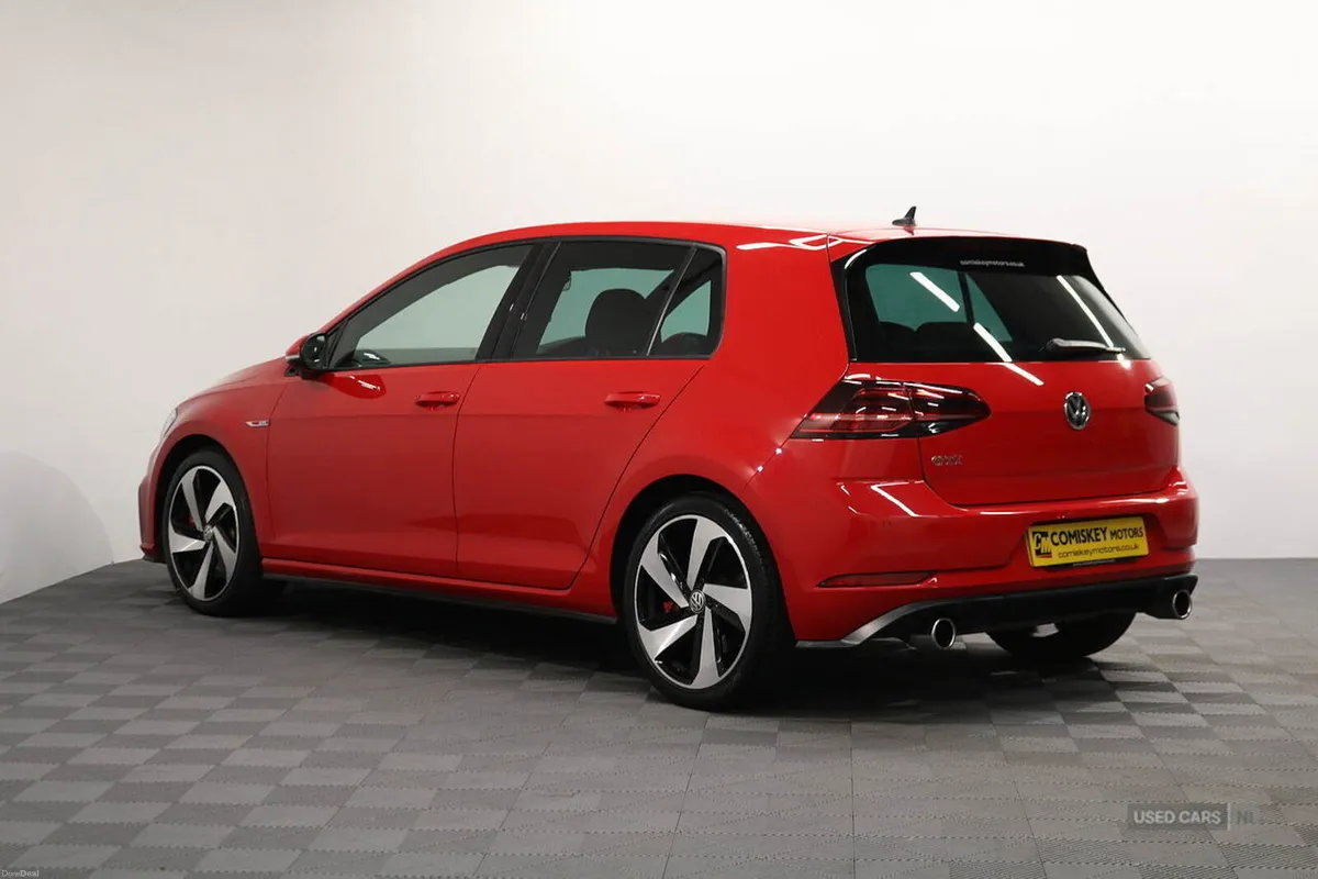 Volkswagen Golf TSI GTI Performance - Image 4