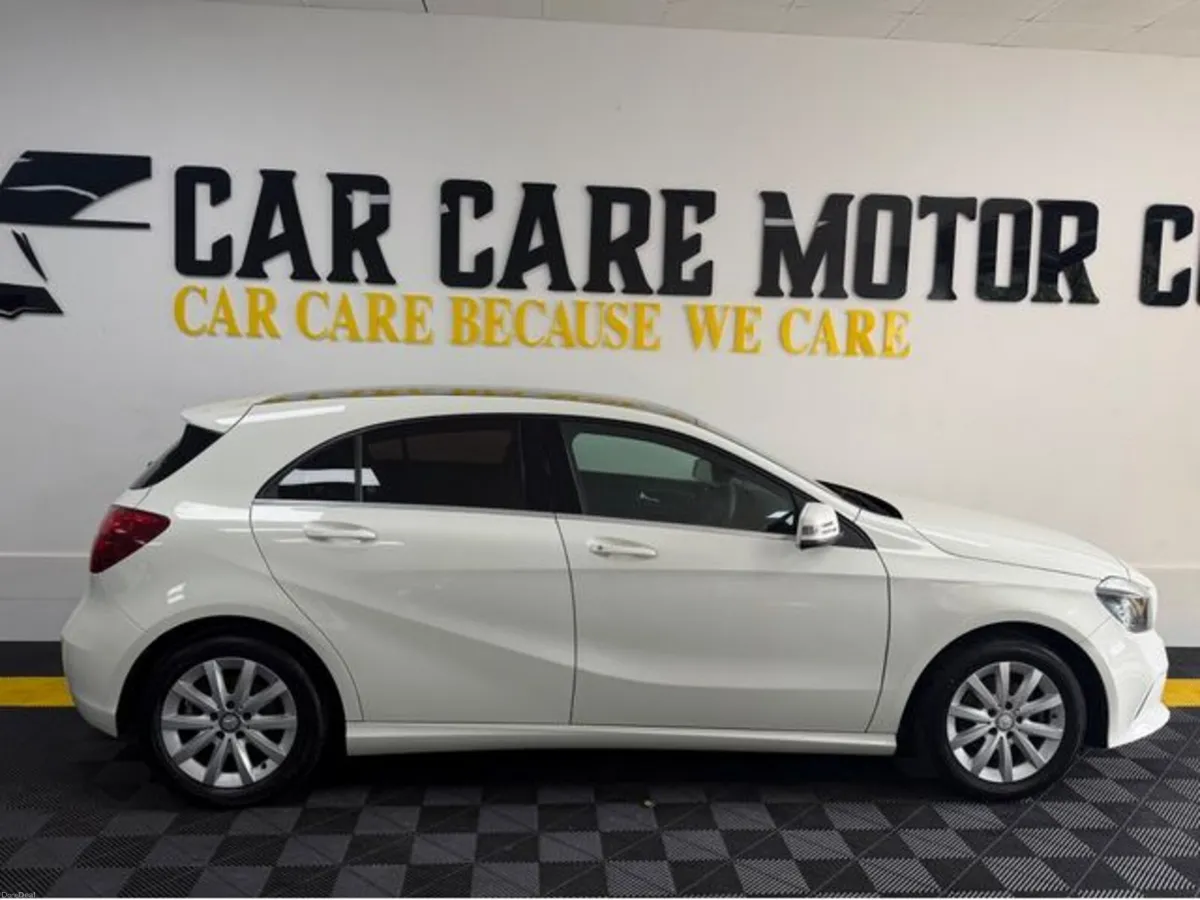 Mercedes-Benz A-Class A 160 d D Style 5DR - Image 3