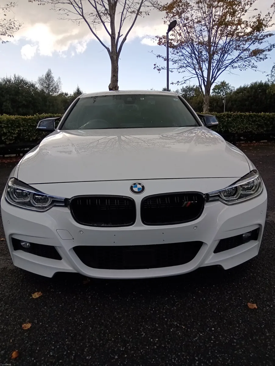 💥2016 BMW 330E Hybrid M-sport Automatic💥 - Image 5