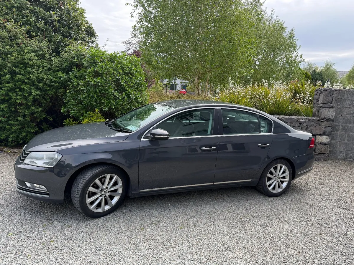 Volkswagen Passat 2014 - Image 1