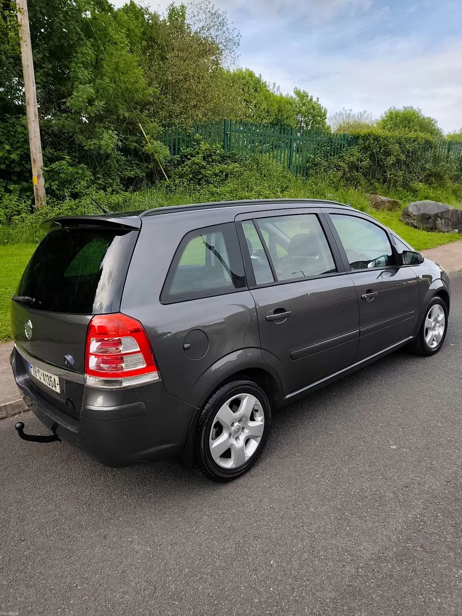 Vauxhall Zafira 2009 - Image 4