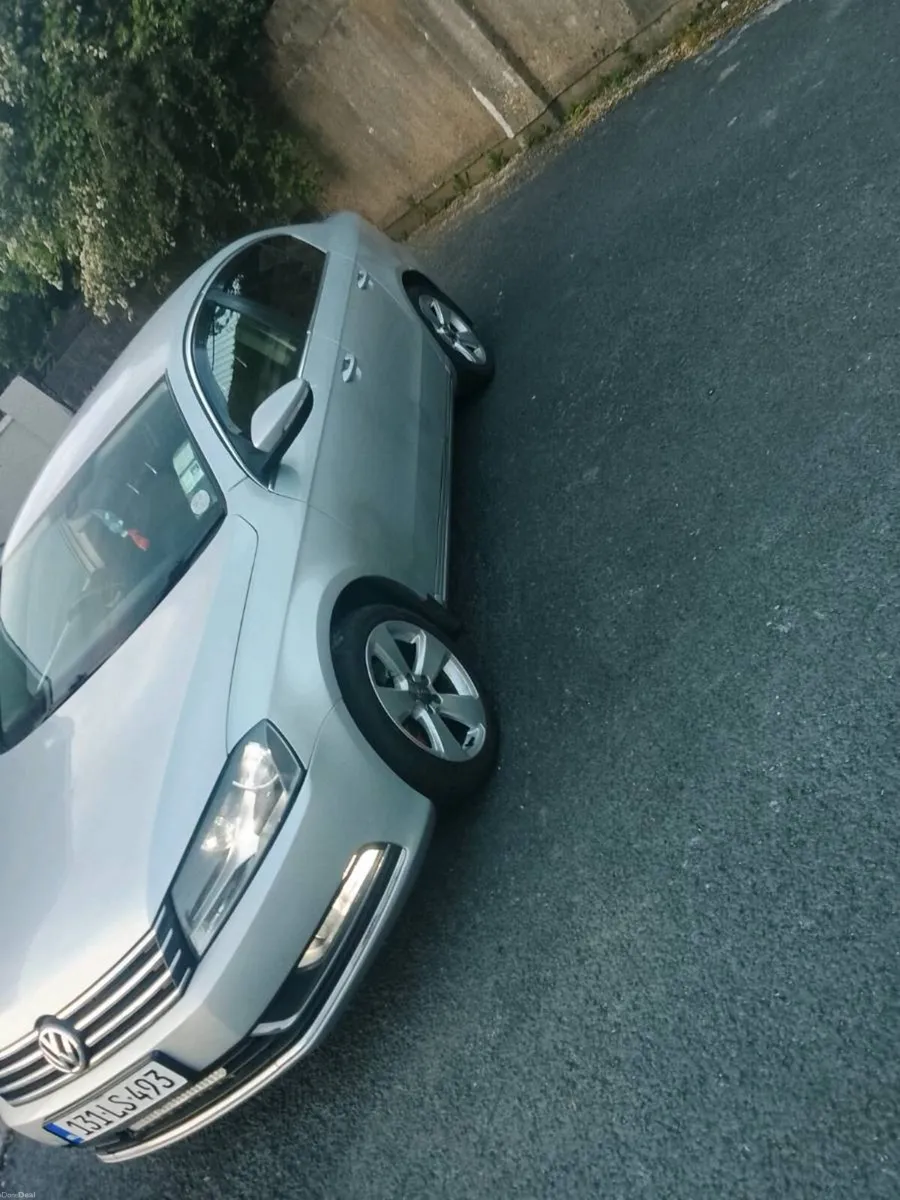 131VW Passat 2.0 tdi new nct 07-27 and taxed 06-26 - Image 4