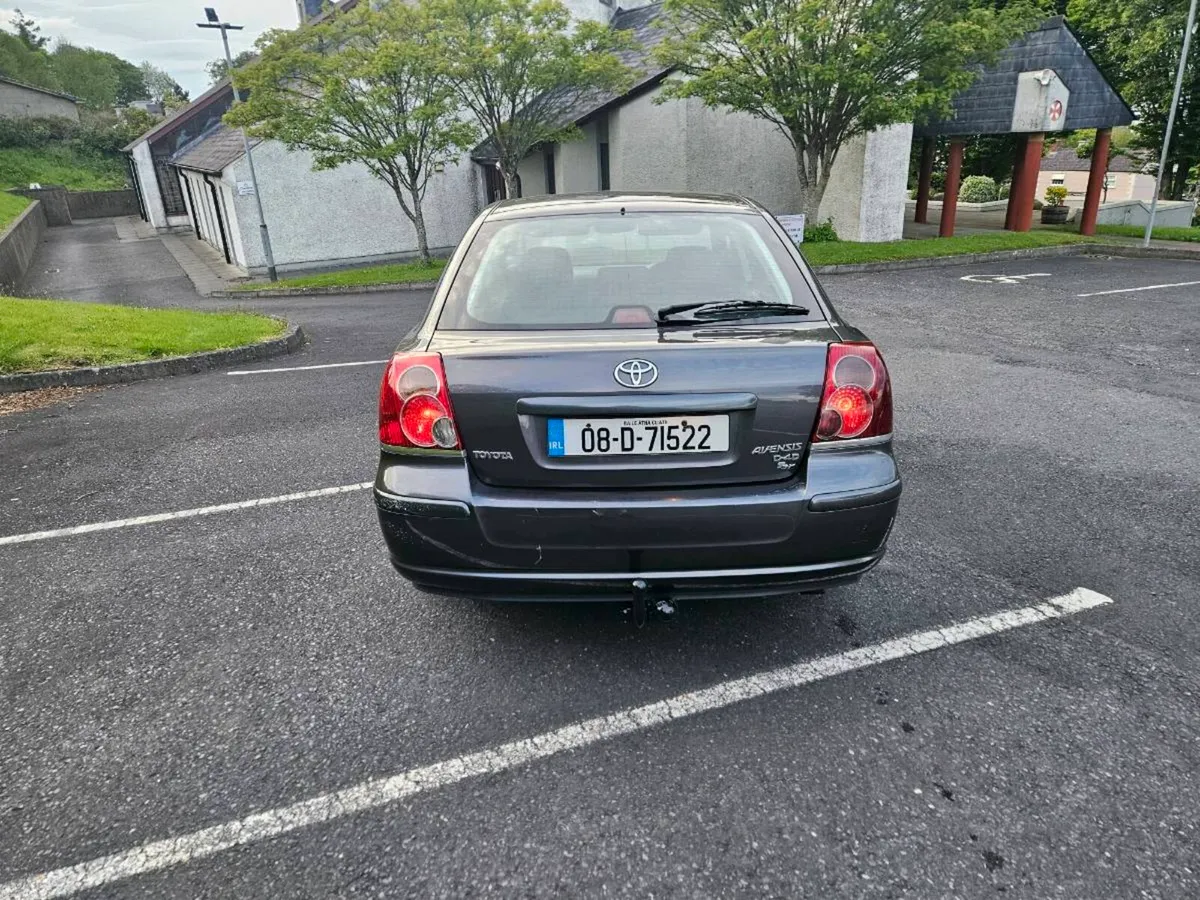 Toyota avensis - Image 3