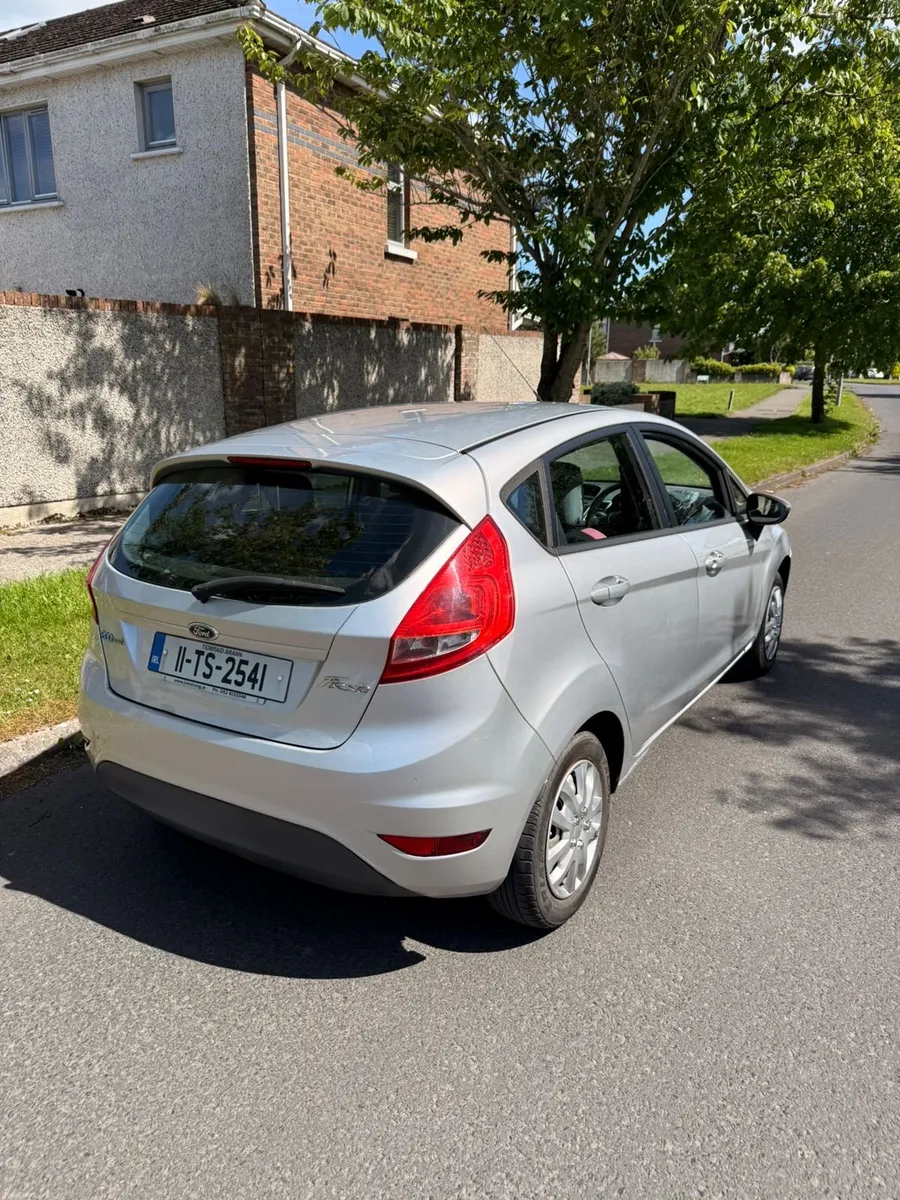 Ford Fiesta 2011 - Image 3