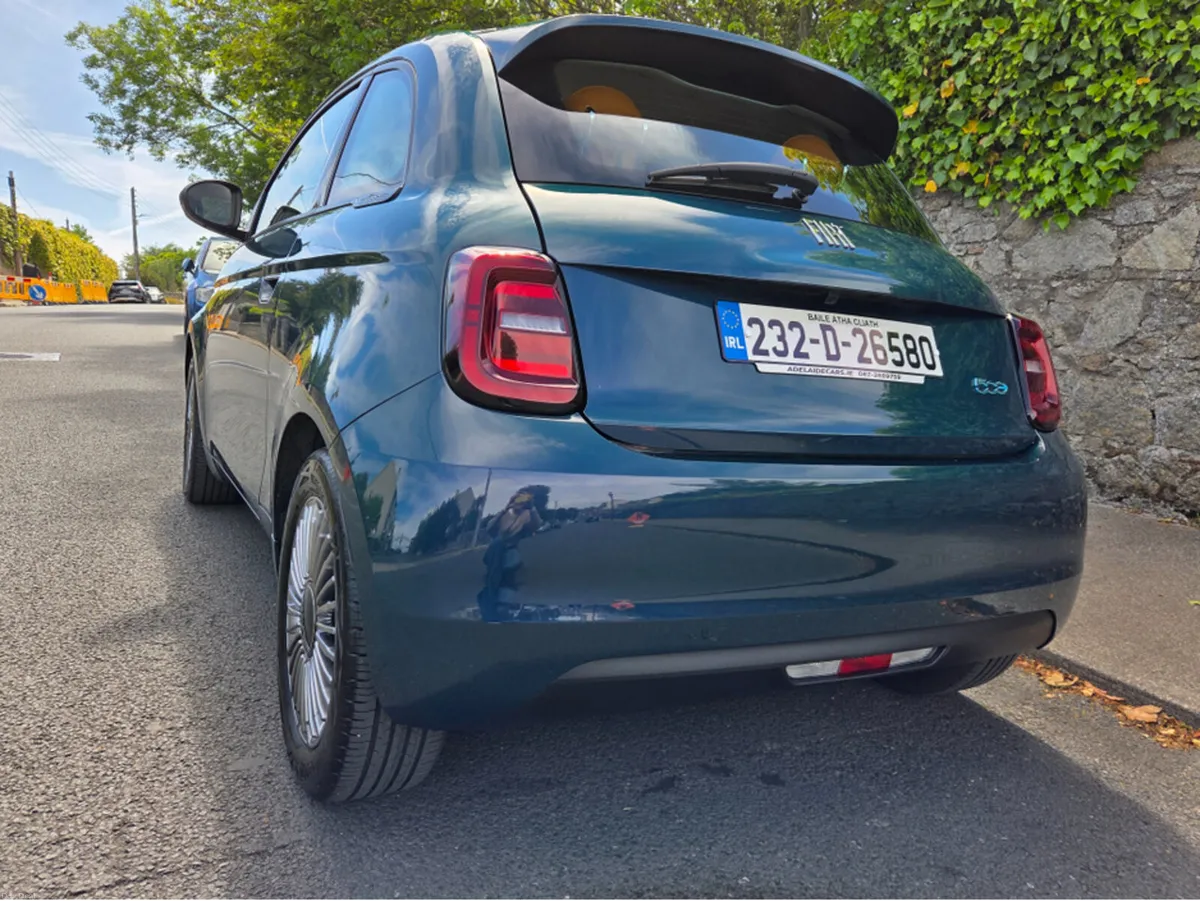 Fiat 500e ICON 42KWH 3DR AUTO - Image 4