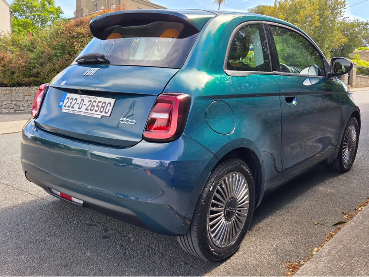 Fiat 500e ** DEPOSIT TAKEN  ** ICON 42KWH 3DR AUTO - Image 6