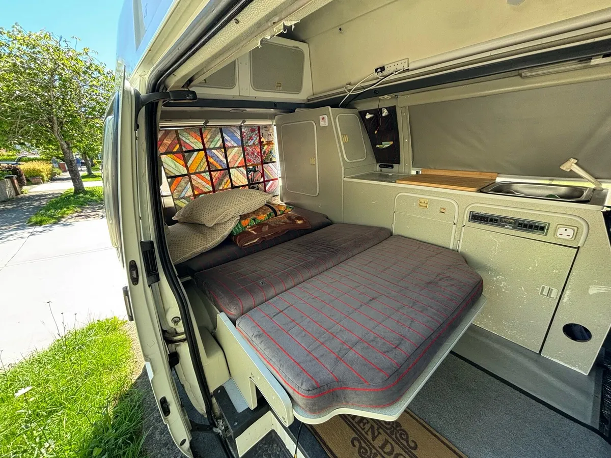 Vintage Ford Transit Camper - Image 3