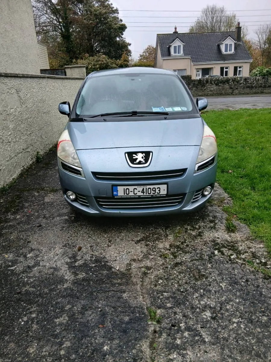 Automatic Peugeot 7 seats - Image 1