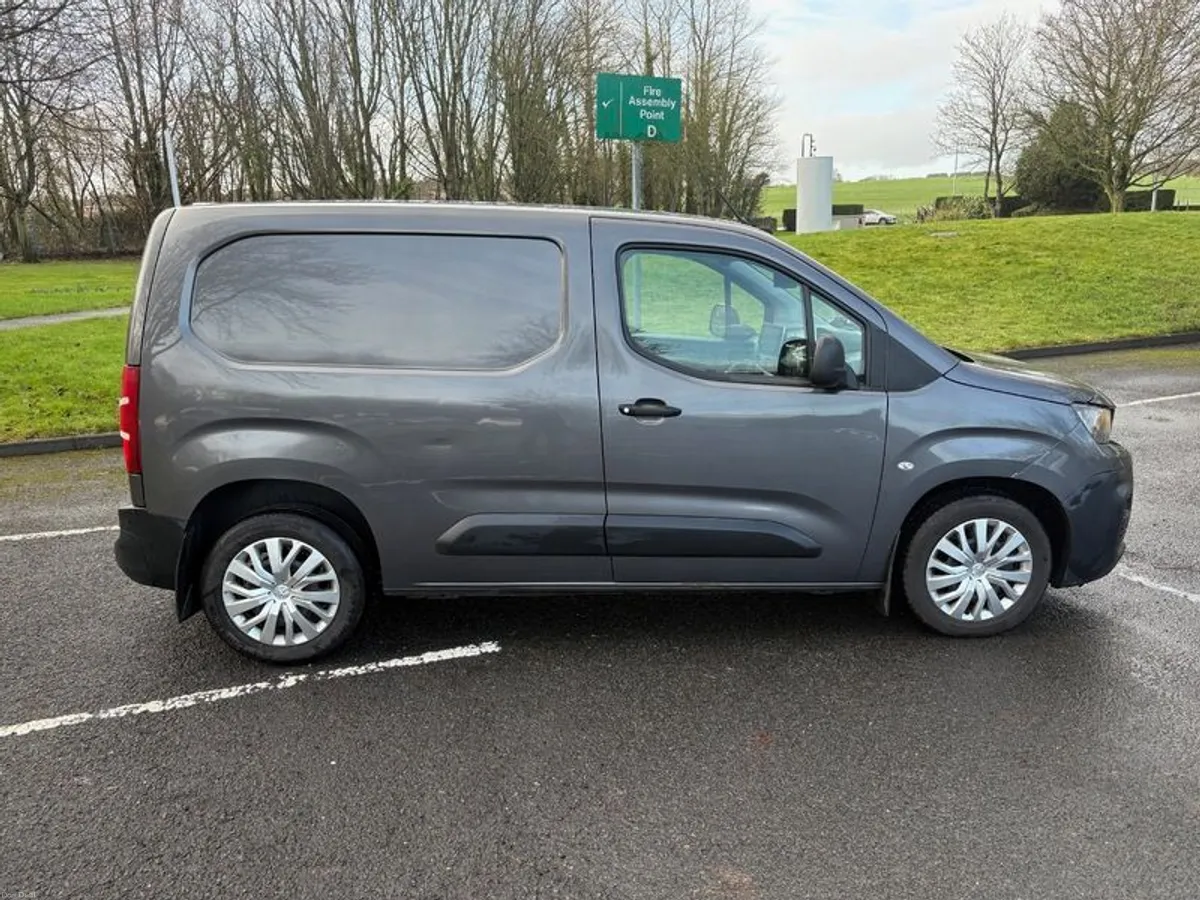 Peugeot Partner Prof Plus Blue 1.5HDi 166k - Image 1