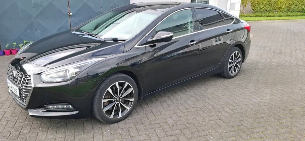 182 Hyundai I40 1.6 SE NAV CRDI 4DR - Image 4