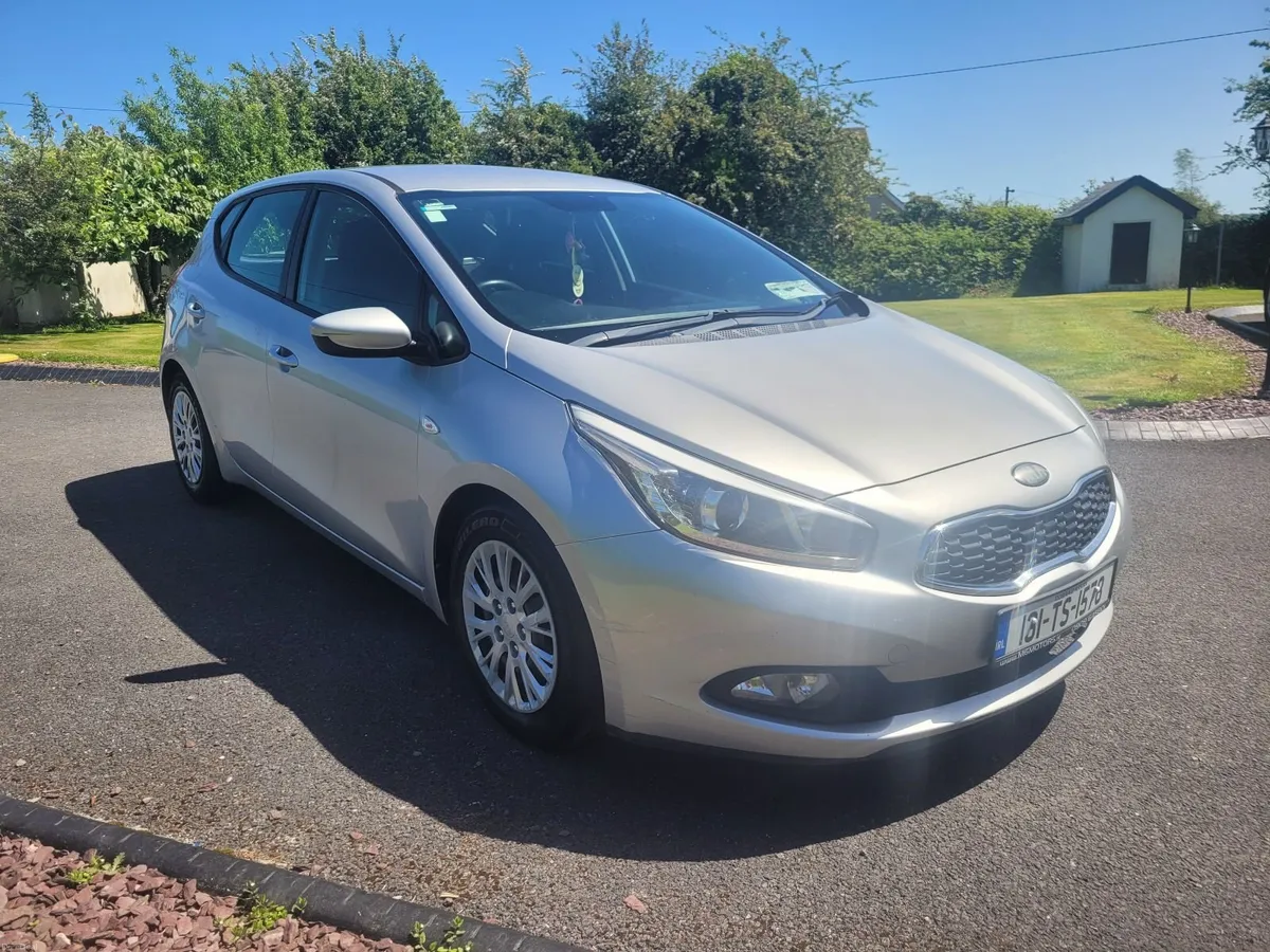 €2,750....2013 KIA CEED 1.6 DIESEL - Image 4