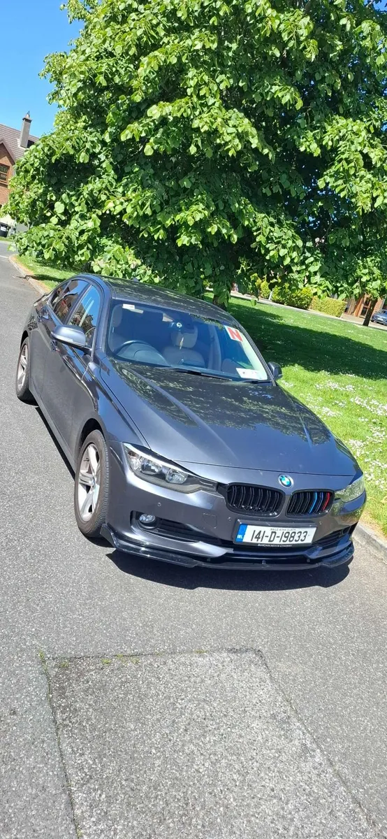 BMW 318d 2014 Automatic - Image 1
