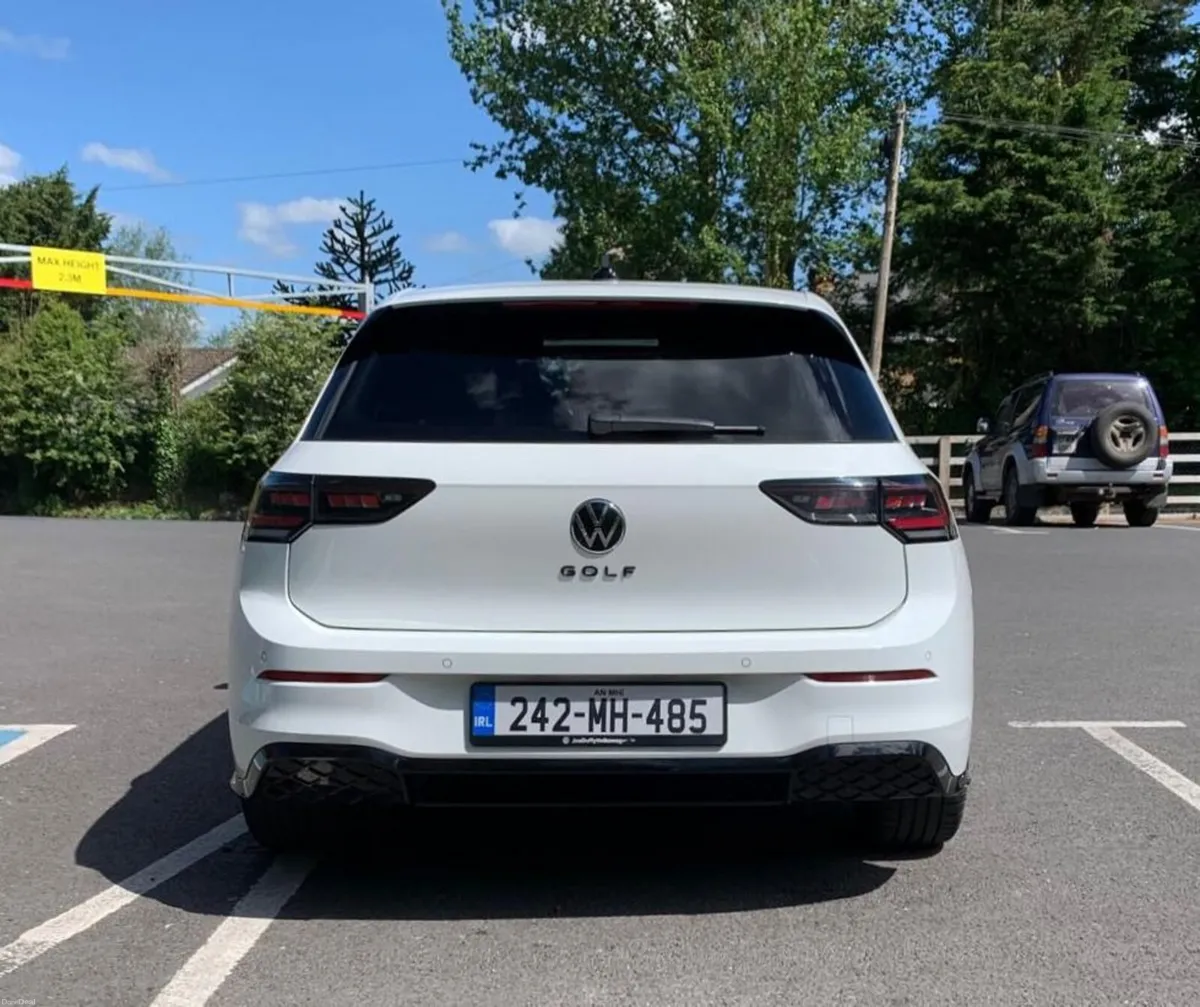 242 VW Golf R-Line  Mk8.5 150hp - Image 6
