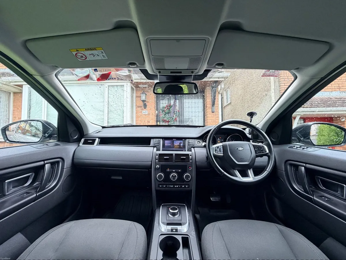 Land Rover Discovery Sport 2.0 Diesel Automatic - Image 4
