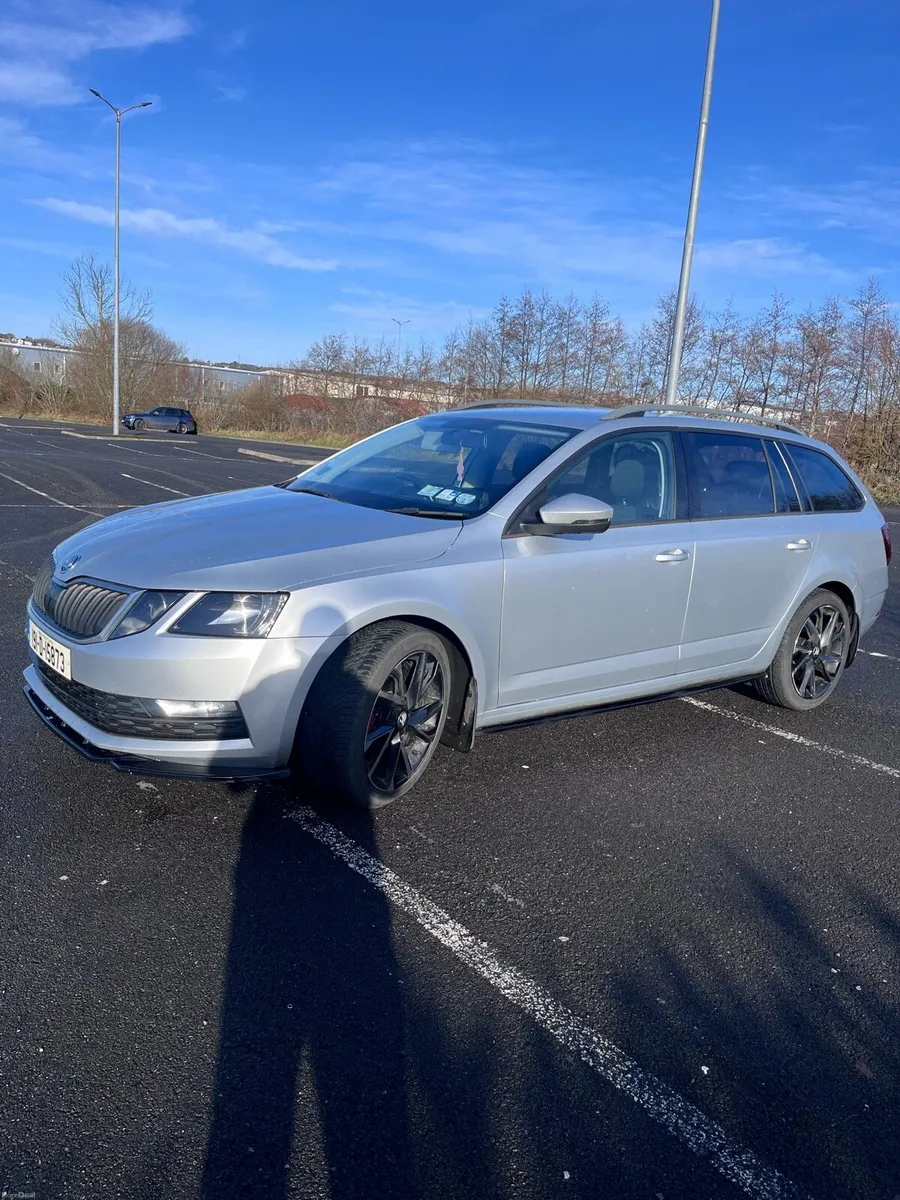 Skoda Octavia Estate 1.6L - Image 4