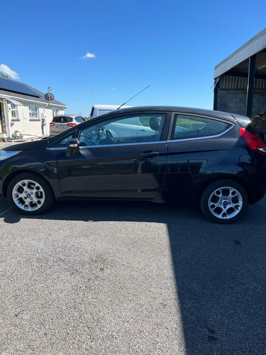 2012 Ford Fiesta 1.25 Zetec - Image 3