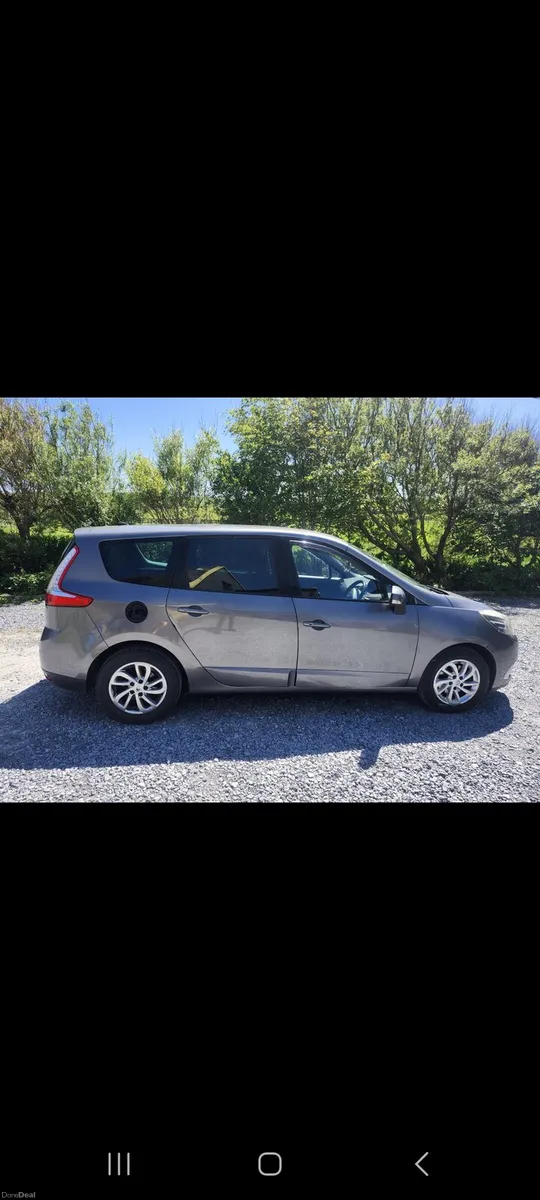 2014 Renault Grand Scenic - Image 1