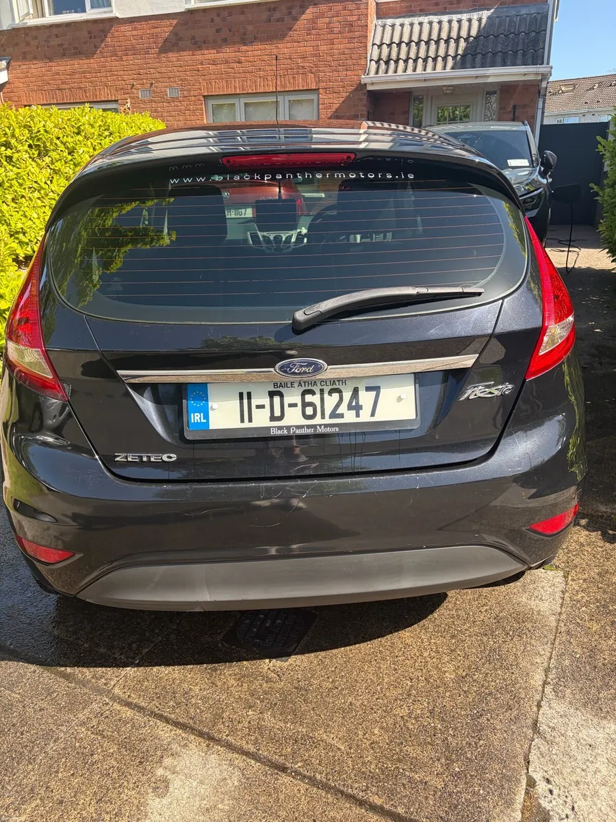 2011 Ford Fiesta Zetec 1.25 Petrol - Image 3