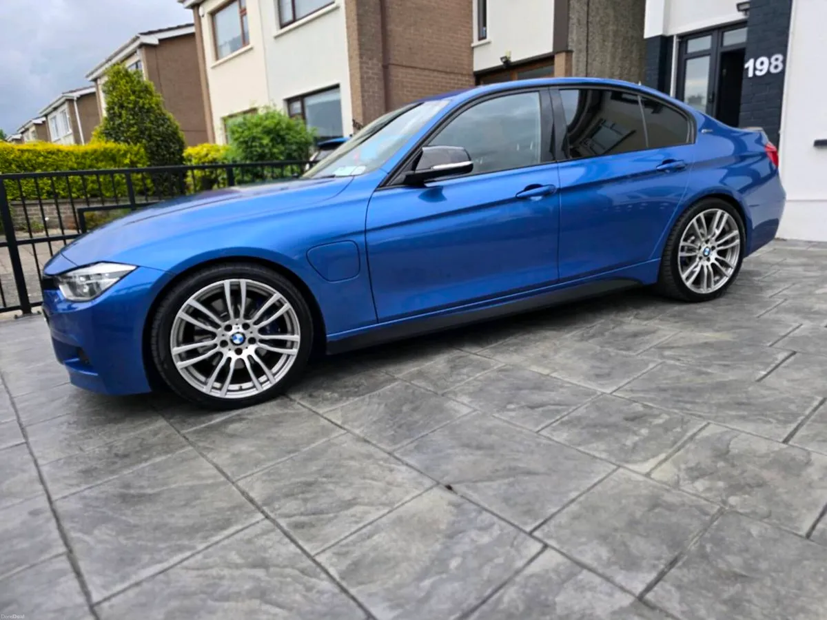 BMW 330e M Sport - Image 1