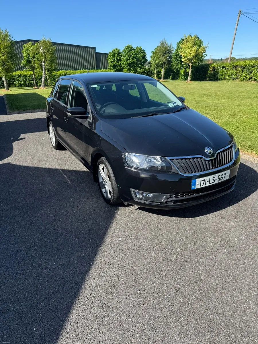 Skoda rapid 1.2 petrol - Image 1
