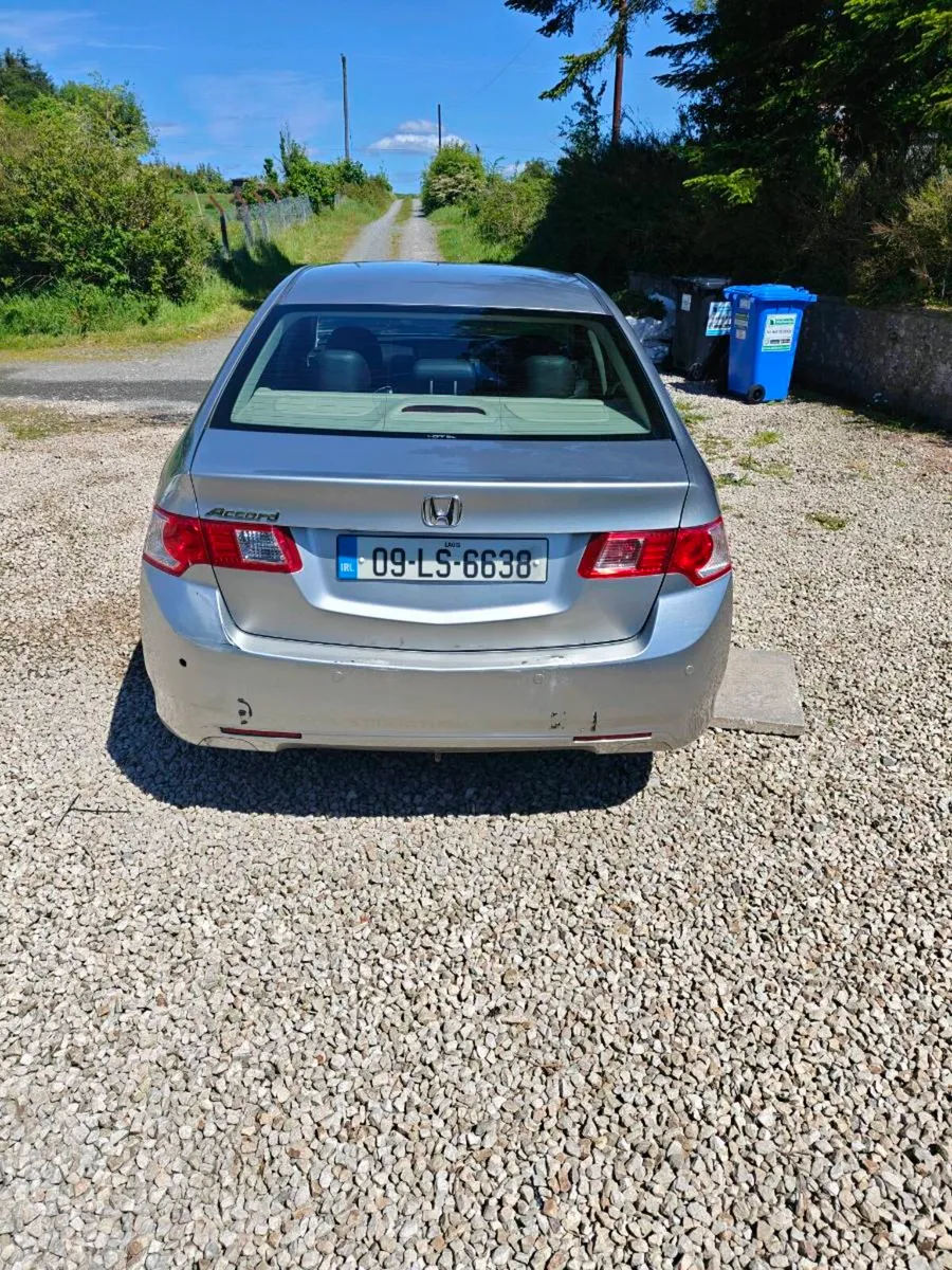 Honda Accord 2.2 diesel - Image 2