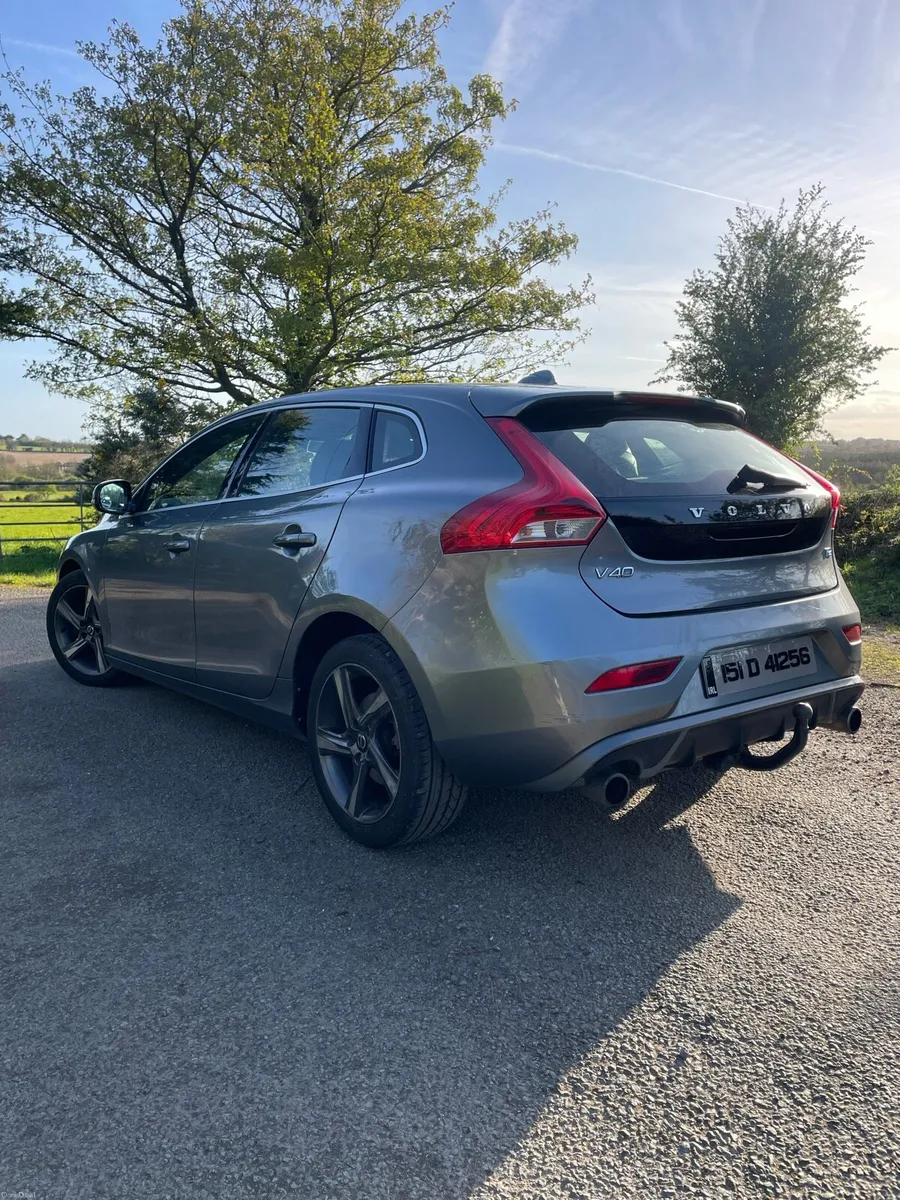 Volvo V40 R-Design ✅NEW NCT & Timing Belt - Image 4
