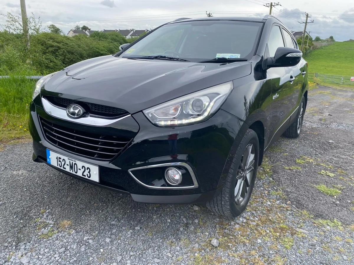 Hyundai ix35 Full Service History  - Immaculate - Image 1