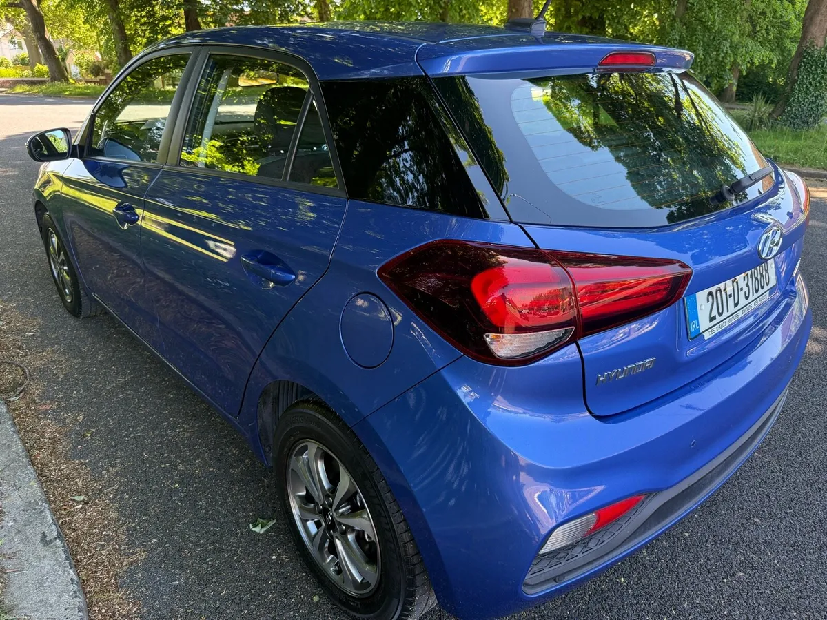 2020 Hyundai i20 ONLY 36000 KMS - Image 3