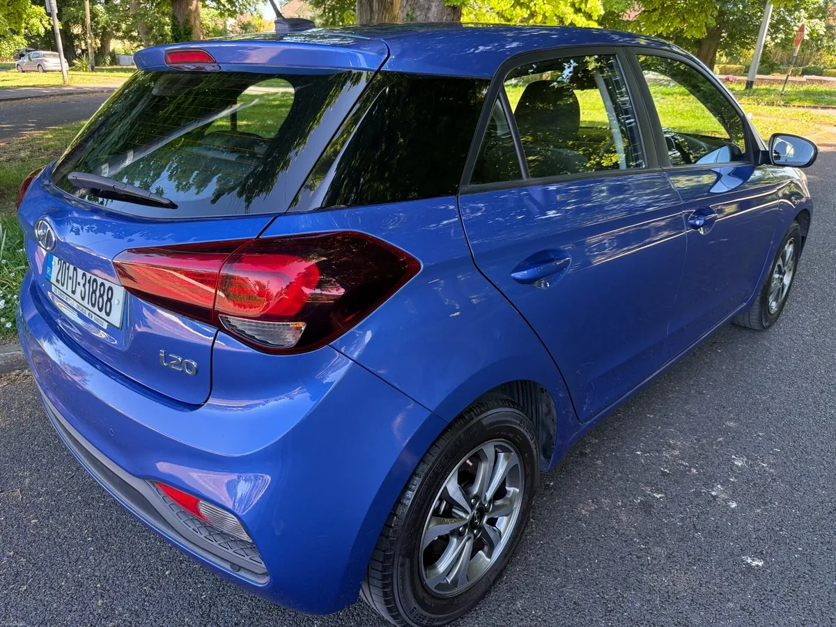 2020 Hyundai i20 ONLY 36000 KMS - Image 4
