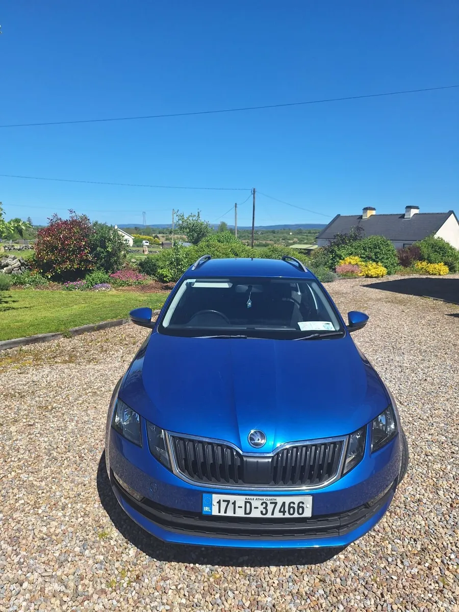 Skoda Octavia 2017 - Image 2
