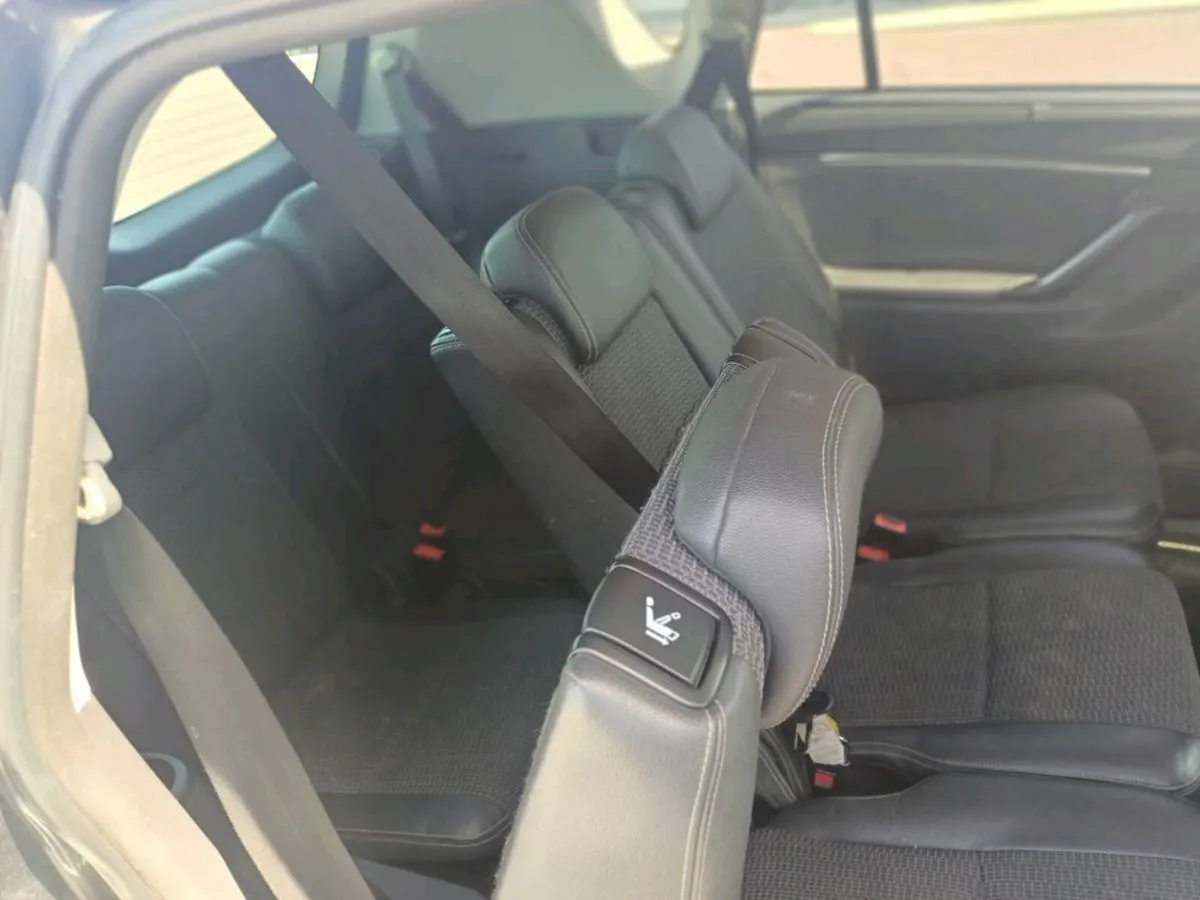 Toyota verso - Image 4