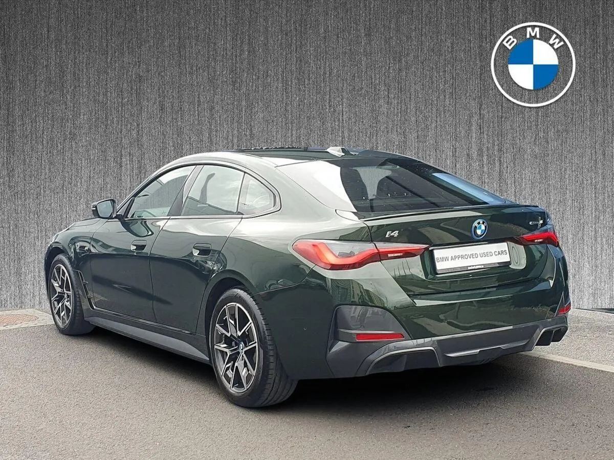 BMW i4 eDrive35 M Sport - Image 3