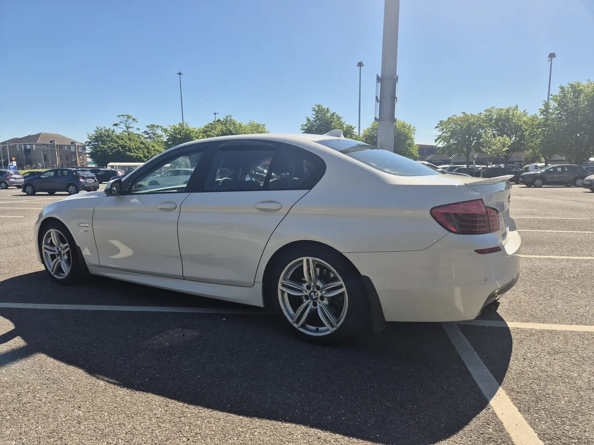 Bmw 520 m sport - Image 3