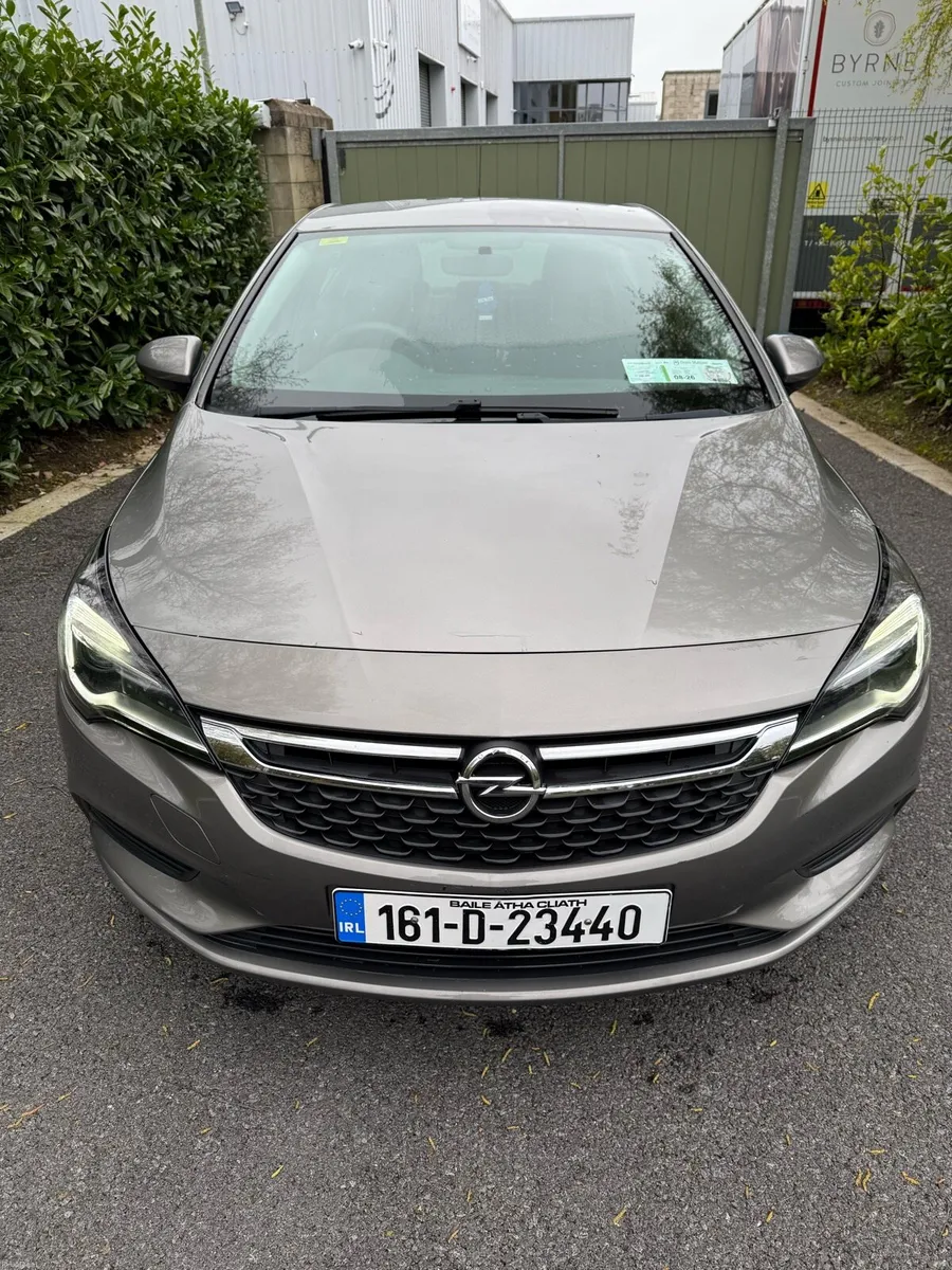 2016 (161) Opel Astra SC 1.6 CDTI 110PS 5DR - Image 3