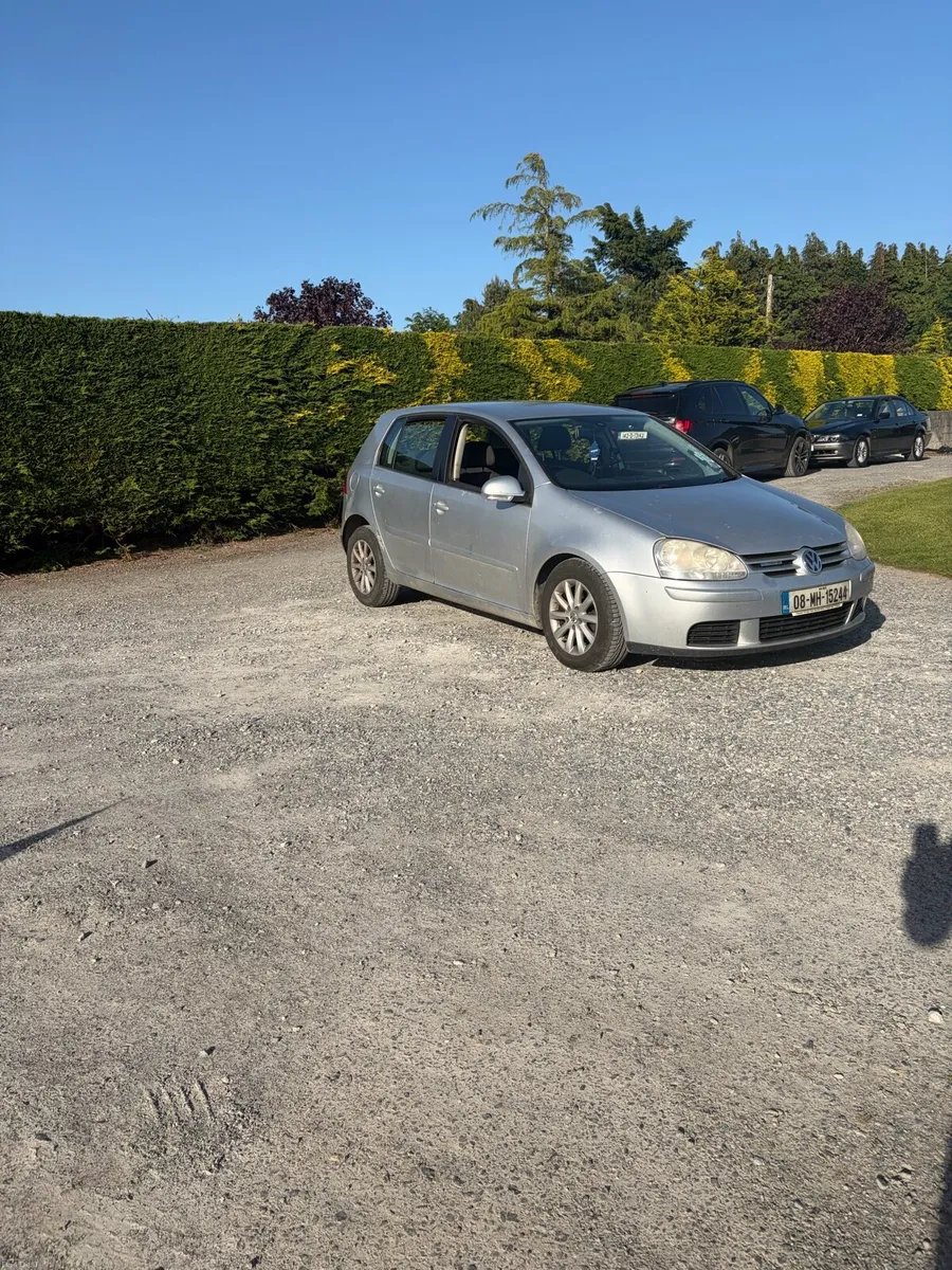 2008 Volkswagen Golf - Image 1
