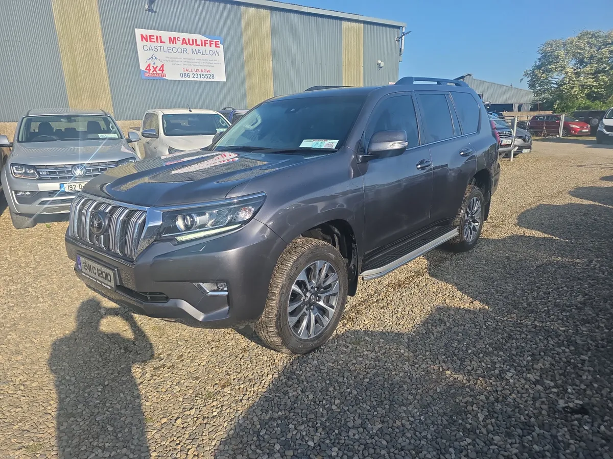 Toyota Land Cruiser Passenger 2024 - Image 6