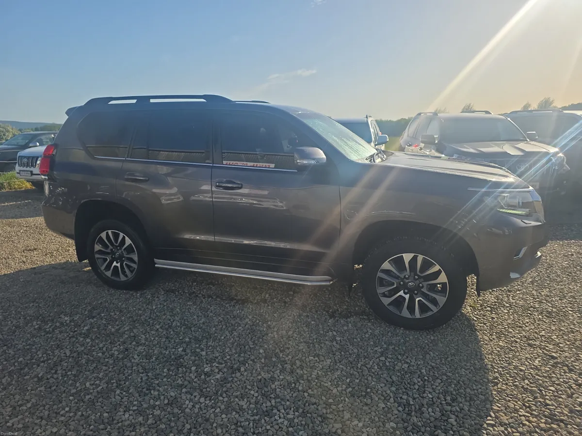 Toyota Land Cruiser Passenger 2024 - Image 5