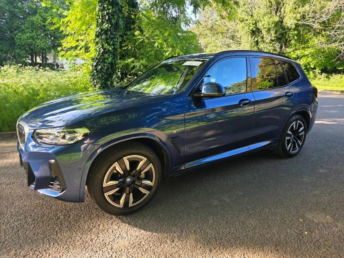 BMW ix3 M-SPORT - Image 2