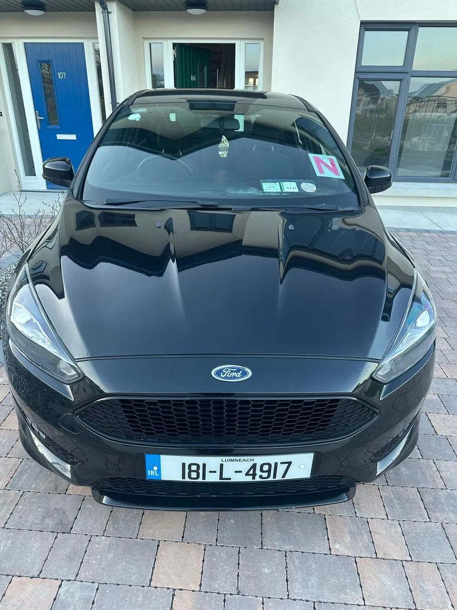 FORD FOCUS ST LINE 1litre petrol 6 speed manual - Image 1