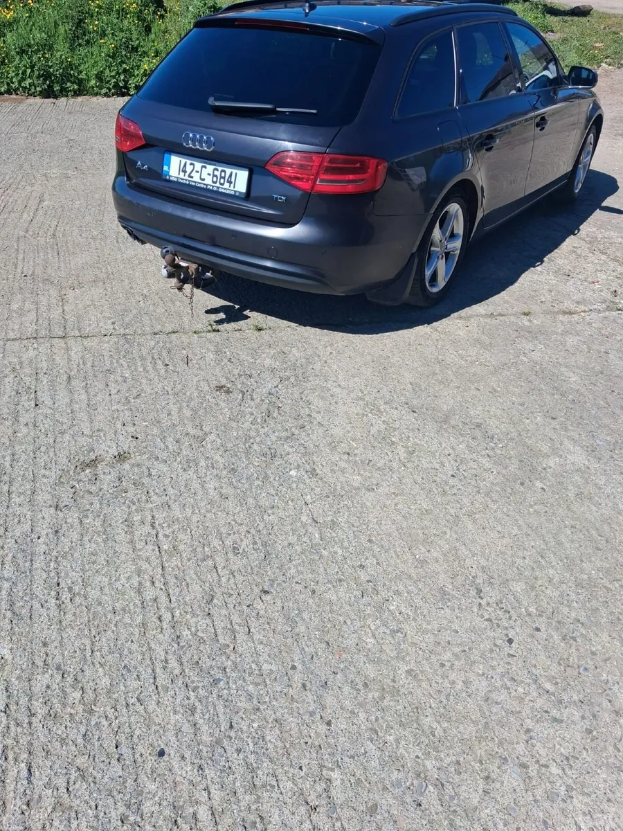 Audi A4 2014 - Image 4