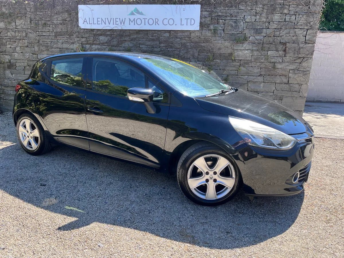 2015 Renault Clio Dynamique 1.2 5Dr Hatchback - Image 4