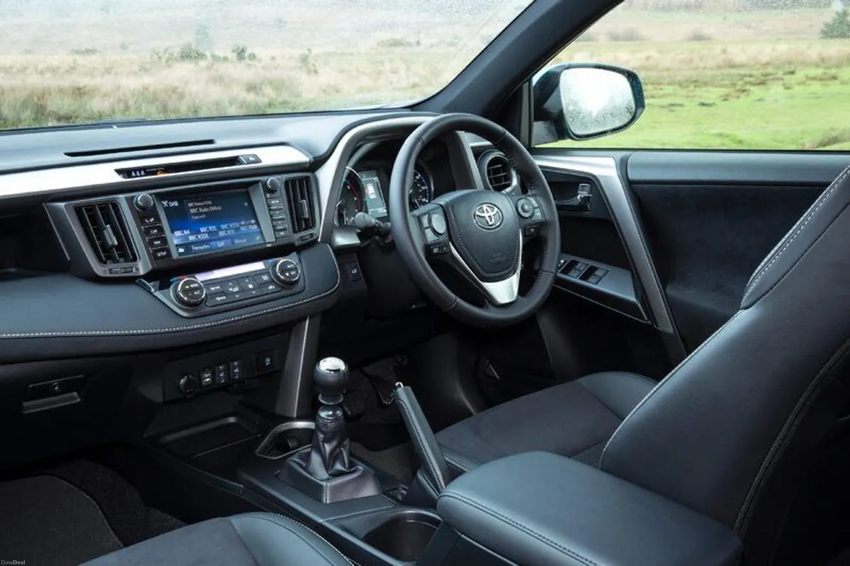 2016 Toyota RAV4 188k - Image 3