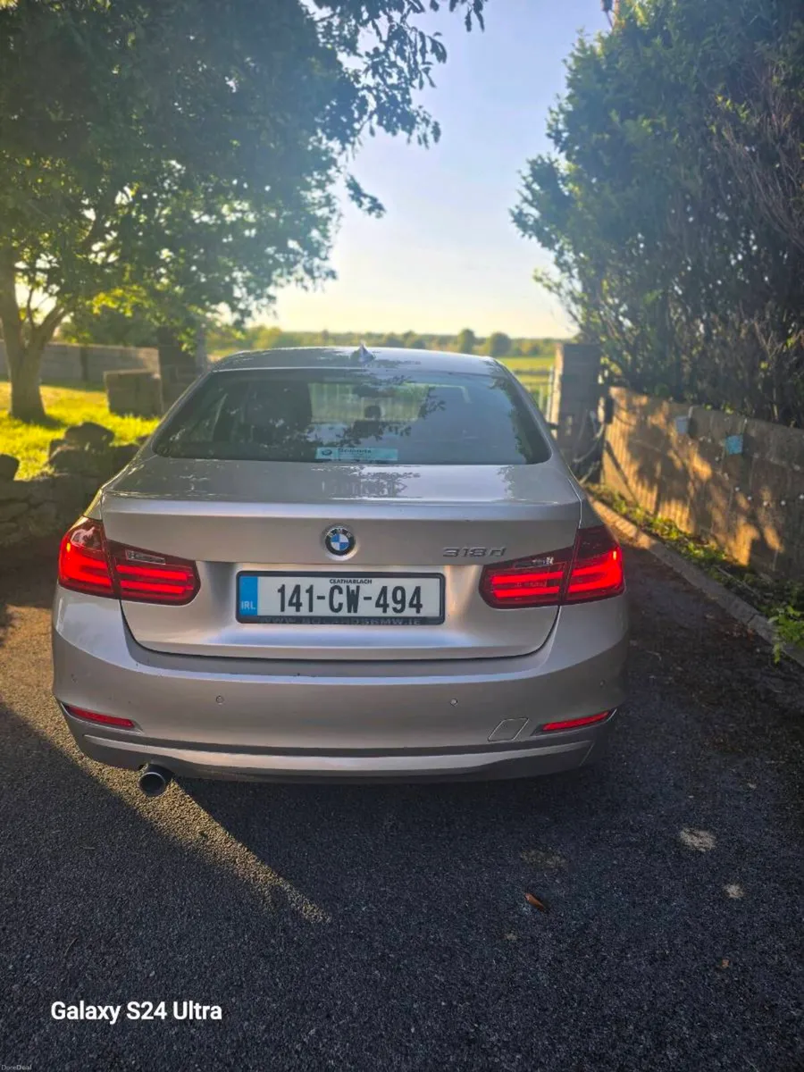 BMW 318d F30 - Image 2
